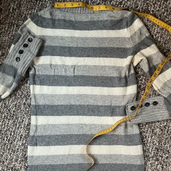 Women’s Sweater Banana Republic Cashmere Sweater - Picture 4 of 5